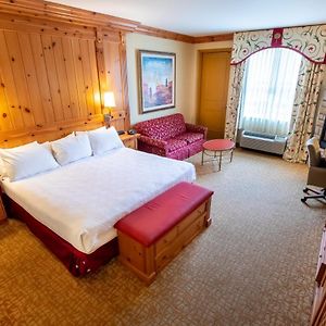 Lakeside Preferred King Room